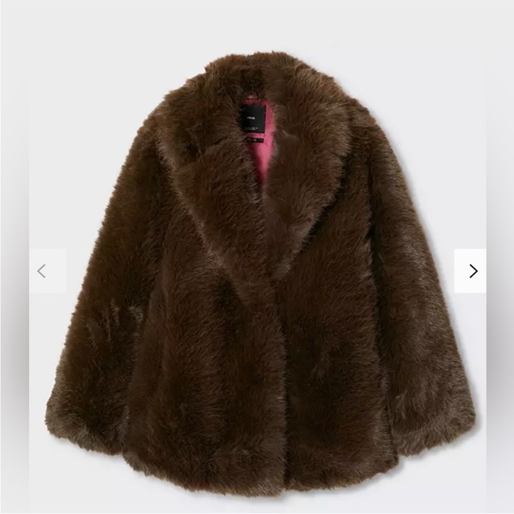 STUNNING, highly sought after chocolate brown faux fur Mango jacket